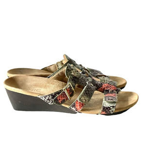 Vionic Park Radia Size 8